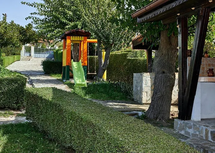 Bulgariavilla - Life Villa Bryastovets